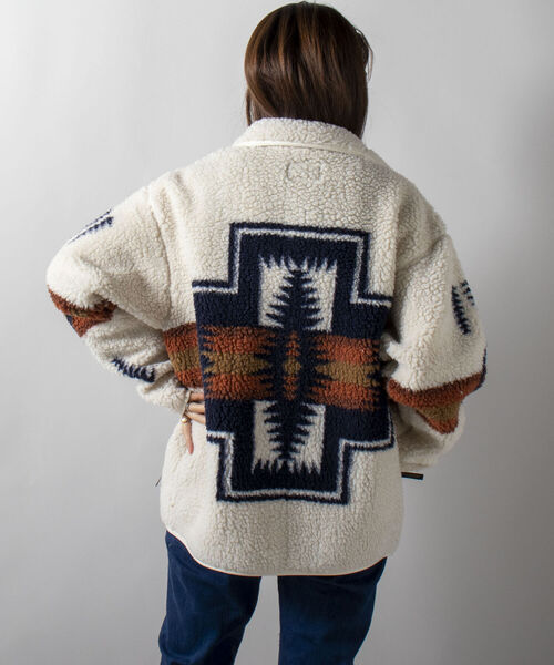 PENDLETON（ペンドルトン）の「【PENDLETON/ペンドルトン】Boa Stand Zip Blouson ボアフリースブルゾン（ブルゾン・メンズ・アイボリー/ブラック系その他/キャメル/ブラック系その他2・MEDIUM/LARGE）」の10枚目の写真