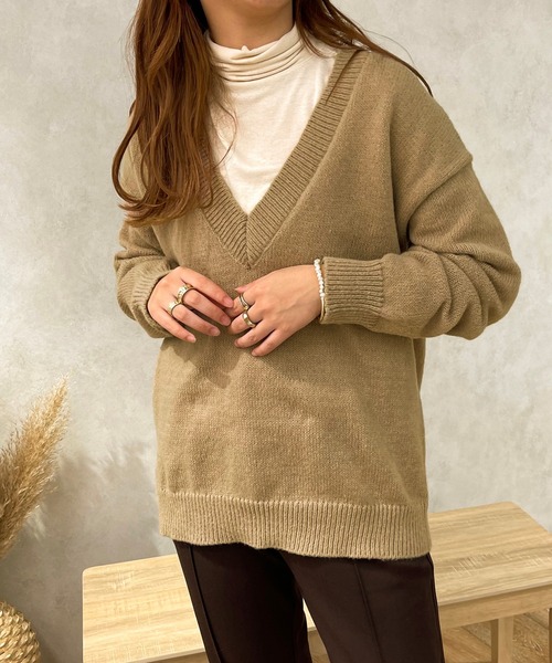 apres jour clair(アプレジュールクレア)の「【apres jour clair】Vネックニット(ニット/セーター・レディース・アイボリー/ベージュ・X-LARGE/フリー)」の9枚目の写真