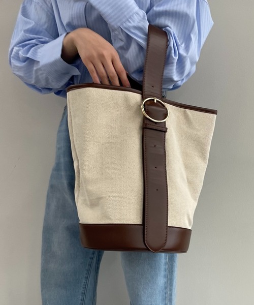 loti（ロティ）の「WEB限定 loti キャンバスコンビワンハンドルBAG（ショルダーバッグ・レディース・ブラック/ブラウン・ONE SIZE）」の18枚目の写真