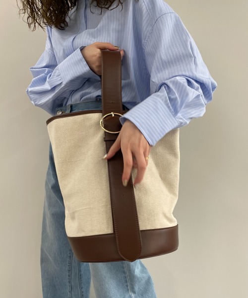 loti（ロティ）の「WEB限定 loti キャンバスコンビワンハンドルBAG（ショルダーバッグ・レディース・ブラック/ブラウン・ONE SIZE）」の20枚目の写真