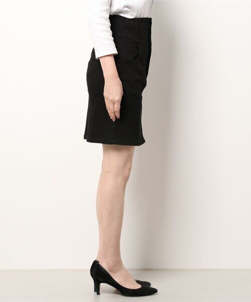 MIIA（ミーア）の「ハイウエストデニムミニスカート（デニムスカート・レディース・ブラック/オフホワイト/インディゴブルー・FREE）」の4枚目の写真