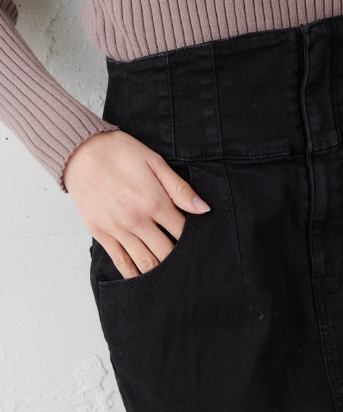 MIIA（ミーア）の「ハイウエストデニムミニスカート（デニムスカート・レディース・ブラック/オフホワイト/インディゴブルー・FREE）」の16枚目の写真