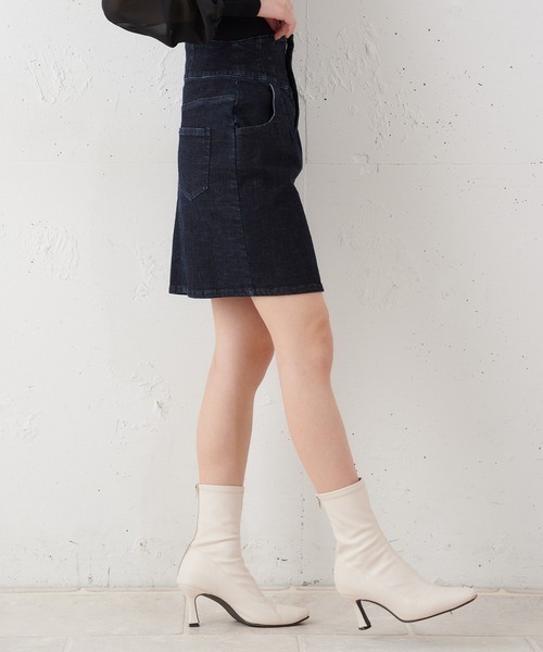 MIIA（ミーア）の「ハイウエストデニムミニスカート（デニムスカート・レディース・ブラック/オフホワイト/インディゴブルー・FREE）」の9枚目の写真
