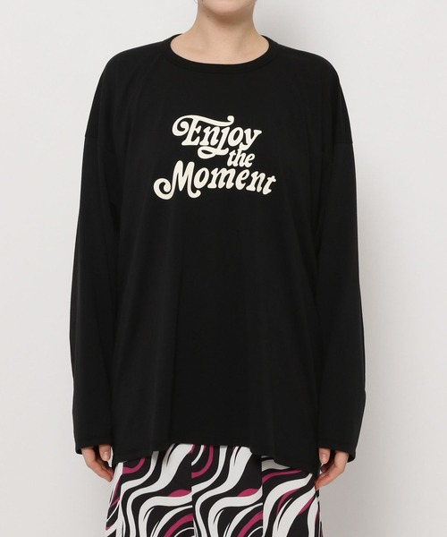 PAGEBOY(ページボーイ)の「レトロストリートロゴロンT(Tシャツ/カットソー・レディース・ブラック/オフホワイト/グリーン・FREE)」の8枚目の写真