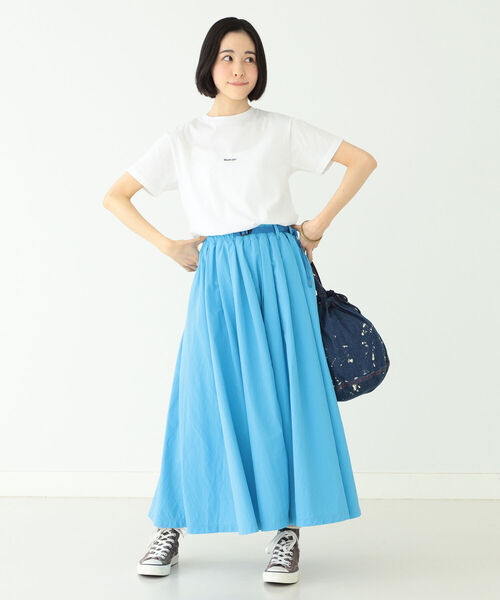 BEAMS BOY（ビームスボーイ）の「BEAMS BOY / エンブロイダリー クルー Tシャツ 22SS（Tシャツ/カットソー・レディース・ブラック/オフホワイト/サックスブルー/オレンジ/グリーン/ナチュラル・1/2）」の12枚目の写真