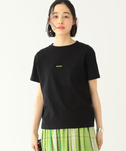 BEAMS BOY（ビームスボーイ）の「BEAMS BOY / エンブロイダリー クルー Tシャツ 22SS（Tシャツ/カットソー・レディース・ブラック/オフホワイト/サックスブルー/オレンジ/グリーン/ナチュラル・1/2）」の15枚目の写真