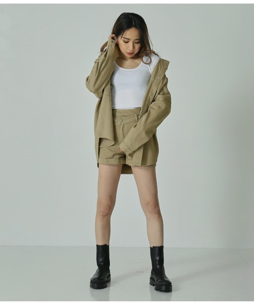 ANAP(アナップ)の「ツイルデザインショートパンツ(その他パンツ・レディース・サックスブルー/グレイッシュベージュ/パープル/スミクロ/アイボリー・S/M/L)」の10枚目の写真