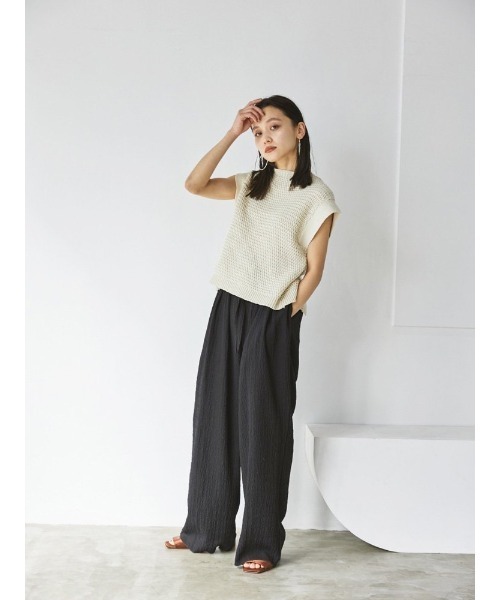 TODAYFUL（トゥデイフル）の「バックオープンリリヤンニット（ニット