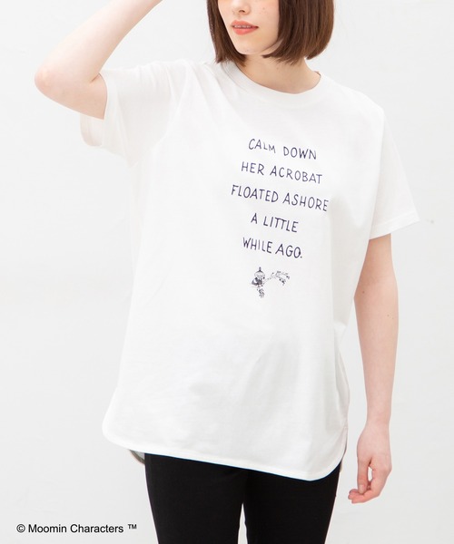 Honeys(ハニーズ)の「ムーミン/ゆるチュニック(Tシャツ/カットソー・レディース・カーキ/ベージュ/スミクロ/オフホワイト/ピンク系その他/ダークブルー・L/LL/M)」の8枚目の写真