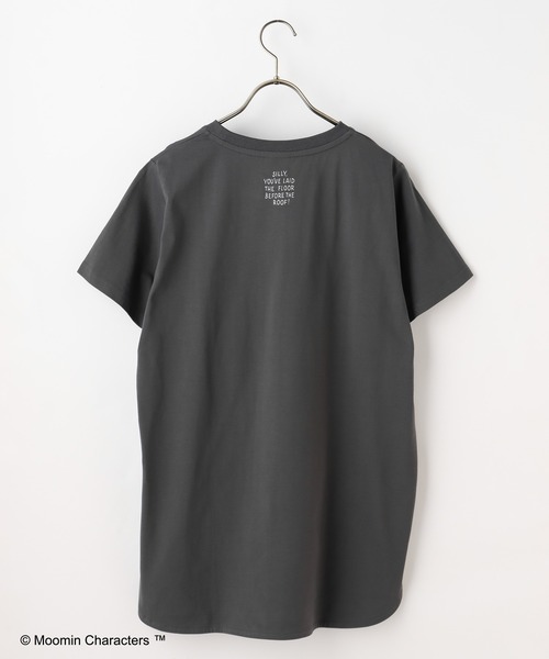 Honeys(ハニーズ)の「ムーミン/ゆるチュニック(Tシャツ/カットソー・レディース・カーキ/ベージュ/スミクロ/オフホワイト/ピンク系その他/ダークブルー・L/LL/M)」の18枚目の写真