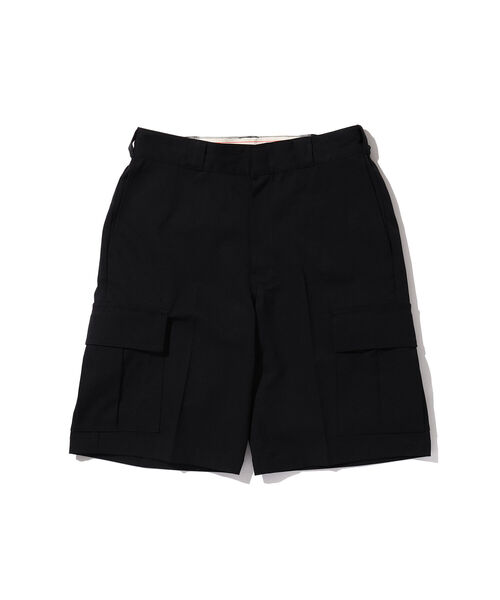 Dickies（ディッキーズ）の「Dickies(R) × BEAMS / 別注 Loose Polyester Cargo Shorts（その他パンツ・メンズ・ブラック/ベージュ・S/L/XL/M）」の17枚目の写真