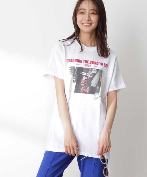 N.(N. Natural Beauty Basic)(エヌエヌナチュラルビューティーベーシック)の「GODLIS Tシャツ(Tシャツ/カットソー・レディース・ホワイト・MEDIUM)」の1枚目の写真