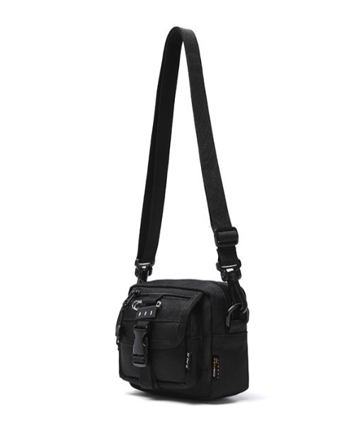 A'GEM/9 × .kom『DXOH/ディソエイチ』SMILE PIN BAG/スマイルピン