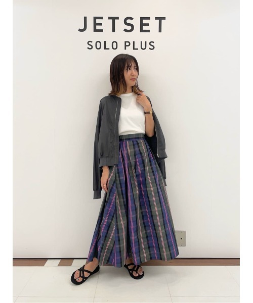 JETSET SOLO PLUS (ジェットセットソロプラス)の「ショルダースリットイン タンクトップ(タンクトップ・レディース・チャコールグレー/ブラウン/オフホワイト/マルチ・FREE)」の17枚目の写真