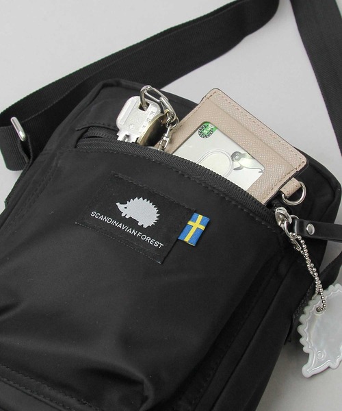 SCANDINAVIAN FOREST(スカンジナビアン・フォレスト)の「撥水 ナイロン スクエア ミニショルダーバッグ / ボックス型 / ハリネズミ(ショルダーバッグ・レディース・ブラック/グレー・FREE)」の13枚目の写真