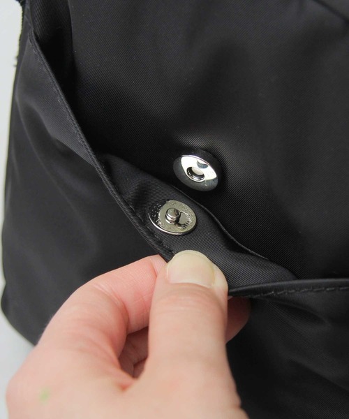 SCANDINAVIAN FOREST(スカンジナビアン・フォレスト)の「撥水 ナイロン スクエア ミニショルダーバッグ / ボックス型 / ハリネズミ(ショルダーバッグ・レディース・ブラック/グレー・FREE)」の12枚目の写真