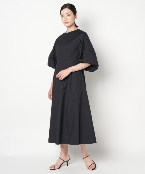 HELIOPOLE（エリオポール）の「COTTON VEIL BALLOON SLEEVE OP（ワンピース・レディース・ブルー/グレー/ブラック・38/36）」の2枚目の写真