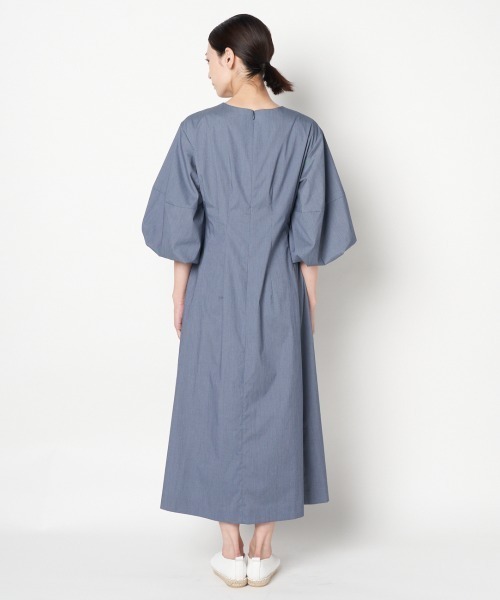 HELIOPOLE（エリオポール）の「COTTON VEIL BALLOON SLEEVE OP（ワンピース・レディース・ブルー/グレー/ブラック・38/36）」の7枚目の写真