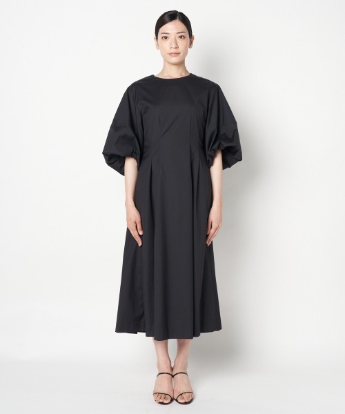 HELIOPOLE（エリオポール）の「COTTON VEIL BALLOON SLEEVE OP（ワンピース・レディース・ブルー/グレー/ブラック・38/36）」の14枚目の写真