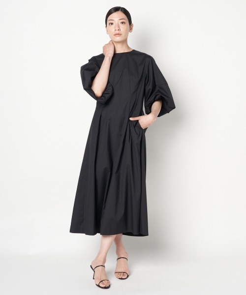 HELIOPOLE（エリオポール）の「COTTON VEIL BALLOON SLEEVE OP（ワンピース・レディース・ブルー/グレー/ブラック・38/36）」の17枚目の写真
