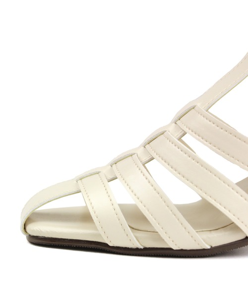 chocolates（チョコラテス）の「ヒールグルカサンダル【日本製】（サンダル・レディース・ブラック/ダークブラウン/アイボリー・LL/S/M/L）」の7枚目の写真