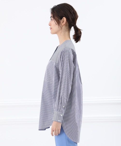 Luftrobe(ルフトローブ)の「《Luftrobe》クルーネックチュニックブラウス(シャツ/ブラウス・レディース・ネイビー・9号/7号)」の5枚目の写真