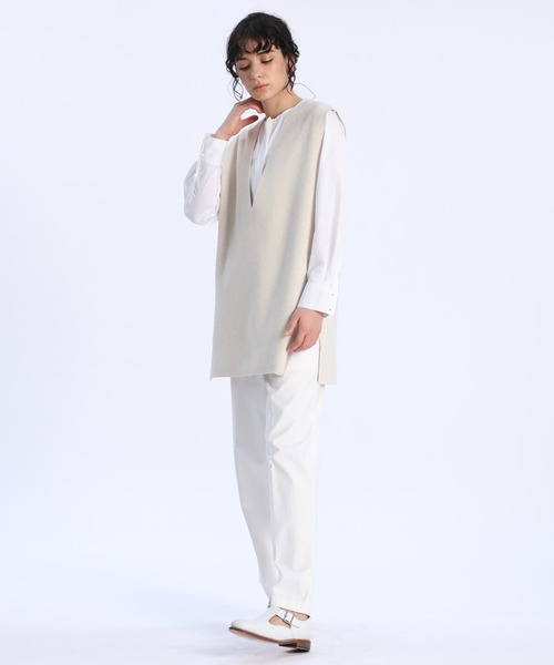 Luftrobe(ルフトローブ)の「《Luftrobe》クルーネックチュニックブラウス(シャツ/ブラウス・レディース・ネイビー・9号/7号)」の13枚目の写真