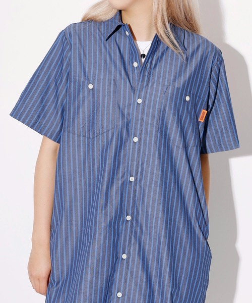 UNIVERSAL OVERALL(ユニバーサルオーバーオール)の「UNIVERSAL OVERALL/ユニバーサルオーバーオール SHIRT OP シャツワンピース(ワンピース・レディース・グレー系その他/ホワイト系その他/ブルー系その他・FREE)」の21枚目の写真
