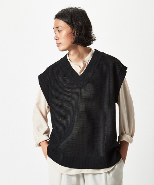 EDIFICE（エディフィス）の「スポンディッシュ リラックス ニットベスト（ベスト・メンズ・グリーン/ベージュ/ブルー/ブラック・MEDIUM/LARGE）」の12枚目の写真