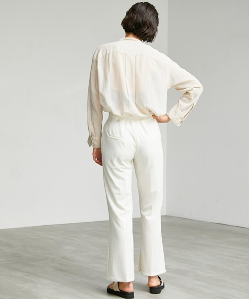 ECRIRE(エクリール)の「【yun_wearコラボ】サイドスリットカットソーツイルカラーパンツ(その他パンツ・レディース・ブラック/ブラウン/レッド/グリーン/アイボリー・S/M/L)」の20枚目の写真