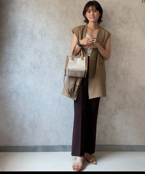 ECRIRE(エクリール)の「【yun_wearコラボ】サイドスリットカットソーツイルカラーパンツ(その他パンツ・レディース・ブラック/ブラウン/レッド/グリーン/アイボリー・S/M/L)」の14枚目の写真