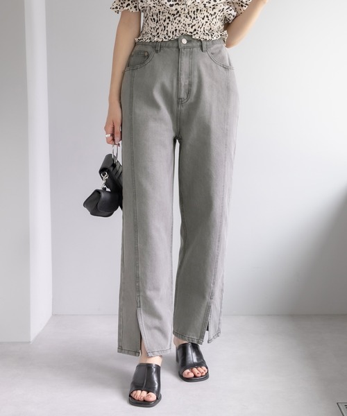 OLIVE des OLIVE（オリーブデオリーブ）の「前スリットゆるデニムパンツ（デニムパンツ・レディース・ブラック/アイボリー/ケミカルウォッシュ・FREE）」の3枚目の写真