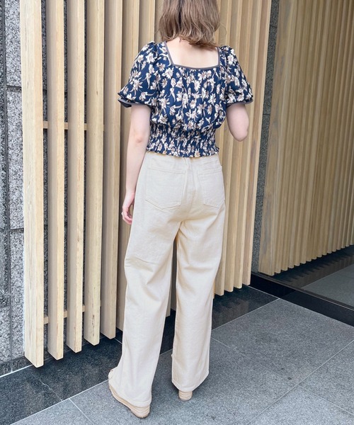 OLIVE des OLIVE（オリーブデオリーブ）の「前スリットゆるデニムパンツ（デニムパンツ・レディース・ブラック/アイボリー/ケミカルウォッシュ・FREE）」の6枚目の写真