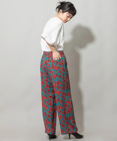 Munich（ミューニック）の「フラワープリントエコレーヨンワイドストレートパンツ（その他パンツ・レディース・レッド/イエロー/グリーン・S/M/XS）」の12枚目の写真