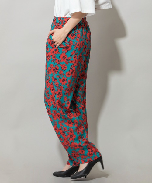 Munich（ミューニック）の「フラワープリントエコレーヨンワイドストレートパンツ（その他パンツ・レディース・レッド/イエロー/グリーン・S/M/XS）」の8枚目の写真