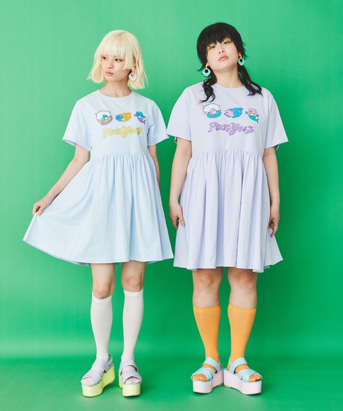 PUNYUS(プニュズ)の「DINO Tワンピース(ワンピース・レディース・ブラック/ライトパープル/ブルー・1/2/4/3)」の6枚目の写真