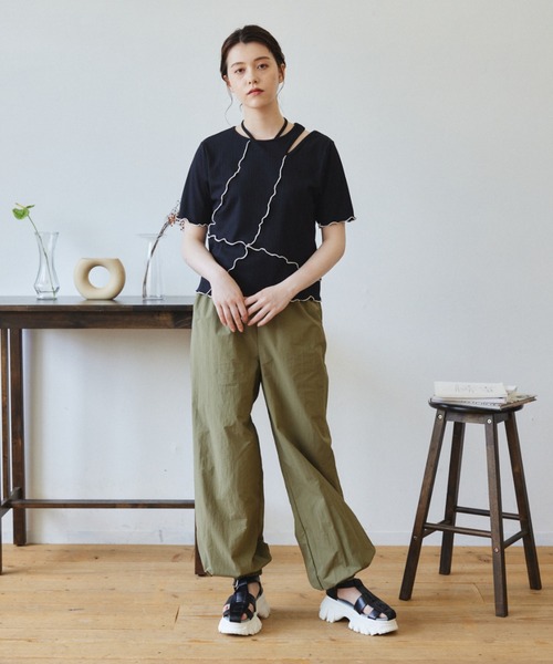 idem（イデム）の「【ZOZOTOWN限定】asymmetry 2way layered lib tops/アシメ2wayレイヤードカットソー（Tシャツ/カットソー・レディース・ブラック/ピンク・FREE）」の4枚目の写真
