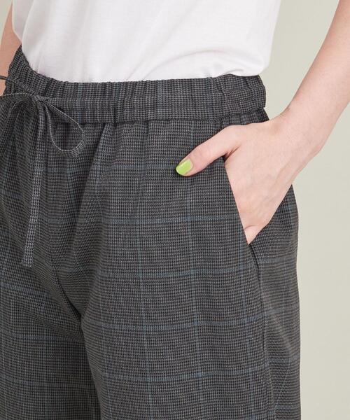 BEAUTY&YOUTH UNITED ARROWS(ビューティーアンドユースユナイテッドアローズ)の「【WEB限定】チェック ワイド イージーパンツ/ウォッシャブル(その他パンツ・レディース・ベージュ/グレー/ダークグレー・S/M/L)」の21枚目の写真