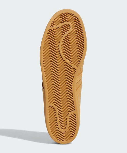 adidas(アディダス)の「スーパースター / Superstar / アディダスオリジナルス(スニーカー・メンズ・ベージュ・22.5cm/23.5cm/24.5cm/25.5cm/26.5cm/27.5cm/23.0cm/24.0cm/25.0cm/26.0cm/27.0cm/28.0cm/22.0cm/29.0cm/28.5cm)」の6枚目の写真