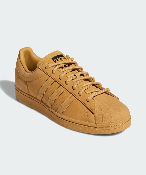 adidas(アディダス)の「スーパースター / Superstar / アディダスオリジナルス(スニーカー・メンズ・ベージュ・22.5cm/23.5cm/24.5cm/25.5cm/26.5cm/27.5cm/23.0cm/24.0cm/25.0cm/26.0cm/27.0cm/28.0cm/22.0cm/29.0cm/28.5cm)」の3枚目の写真