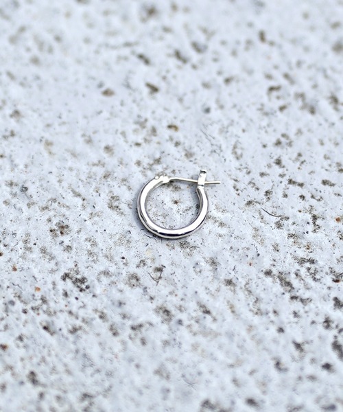 THE MILES（ザ マイルズ）の「GODSIZE ゴッドサイズ GS031ER THIN HOOP シンフープピアス（ピアス（片耳用）・メンズ・シルバー・FREE）」の2枚目の写真