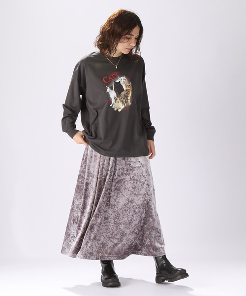 niko and...(ニコアンド)の「マイペットロングスリーブTシャツ(Tシャツ/カットソー・レディース・グレー/オフホワイト/ナチュラル/チャコール・MEDIUM/LARGE)」の12枚目の写真