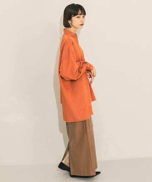 KBF（ケイビーエフ）の「リメイクシャンブレーシャツ（シャツ/ブラウス・レディース・オレンジ/ブラウン/ネイビー・ONE）」の17枚目の写真