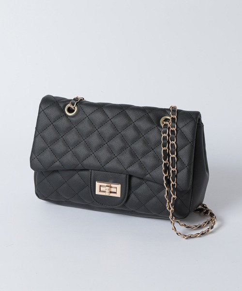 ALTROSE（アルトローズ）の「【500mlペットボトル収納可】キルティング チェーン ショルダーバッグ 2WAY ルルナ（ショルダーバッグ・レディース・ブラック/ベージュ/ピンク/アイボリー/ワイン/ブルー/ライトピンク・FREE）」の22枚目の写真