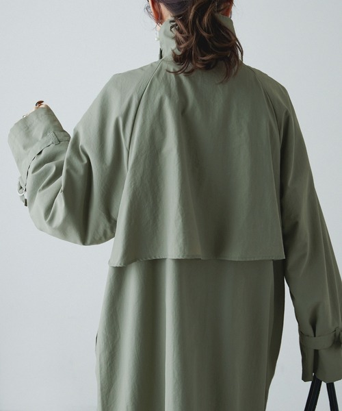 etoll.（エトル）の「スタンドカラーフラップコート（トレンチコート・レディース・アイボリー/ベージュ/ライトカーキ/ブラック/モカ・M）」の11枚目の写真