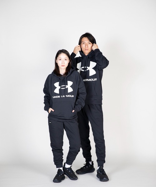 UNDER ARMOUR（アンダーアーマー）の「UAライバルフリース フーディー 〈ビッグロゴ〉（トレーニング/メンズ）（スウェット・メンズ・グレー/ダークグレー/ブラック・M/L/3XL/S/XL/XXL）」の4枚目の写真
