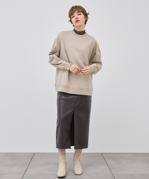 PUBLIC TOKYO（パブリックトウキョウ）の「【洗える】ｰKIWAMI- オープンスリーブオーバースウェット（スウェット・レディース・アイボリー/ブラック/ベージュ/ライム・FREE）」の5枚目の写真