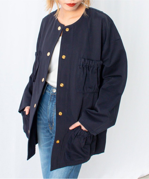 LUCA/LADY LUCK LUCA（ルカ/レディラックルカ）の「LC/LLL ノーカラーポケットギャザーカーゴジャケット（ミリタリージャケット・レディース・カーキ/ネイビー/キャメル・FREE）」の15枚目の写真