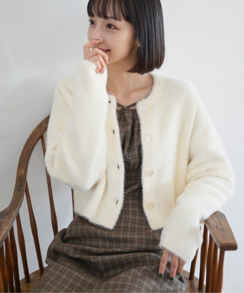 FREE'S MART（フリーズマート）の「◇前後2Wayショートシャギーショート丈ニット（ニット/セーター・レディース・ホワイト/ブラック/イエロー/ピンク・FREE）」の20枚目の写真