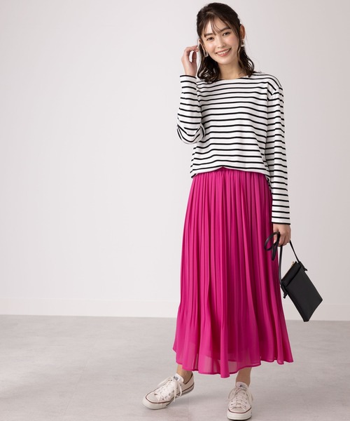 BELLUNA PLUS(ベルーナ)の「ポンチ素材ボーダープルオーバー(Tシャツ/カットソー・レディース・ホワイト×ネイビー/イエロー×グレー/ホワイト×ブルー/ホワイト×ピンク・LARGE/X-LARGE/MEDIUM)」の10枚目の写真